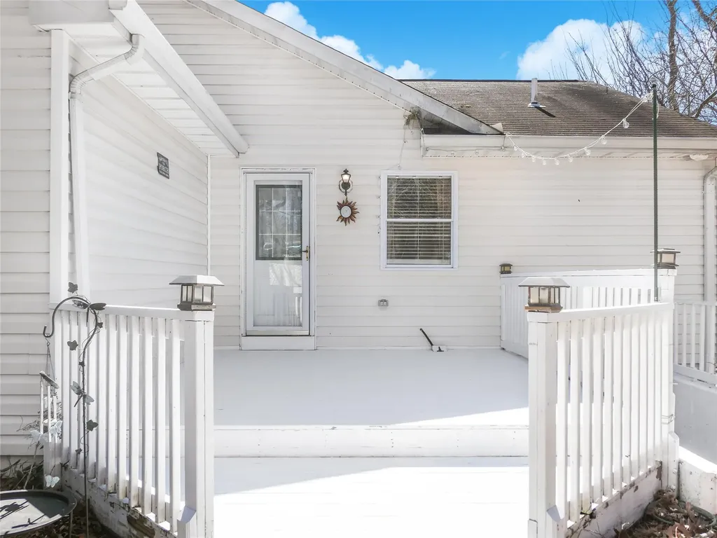 161 Smith Road Ronkonkoma NY 11779
