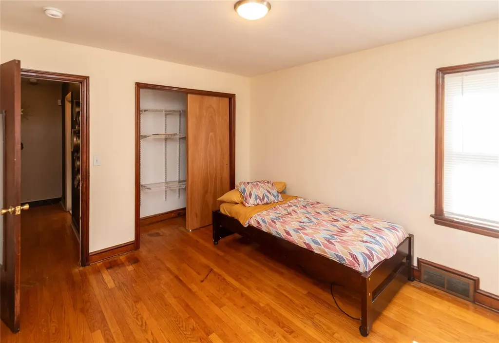 233 Daniher Avenue New Windsor NY 12553