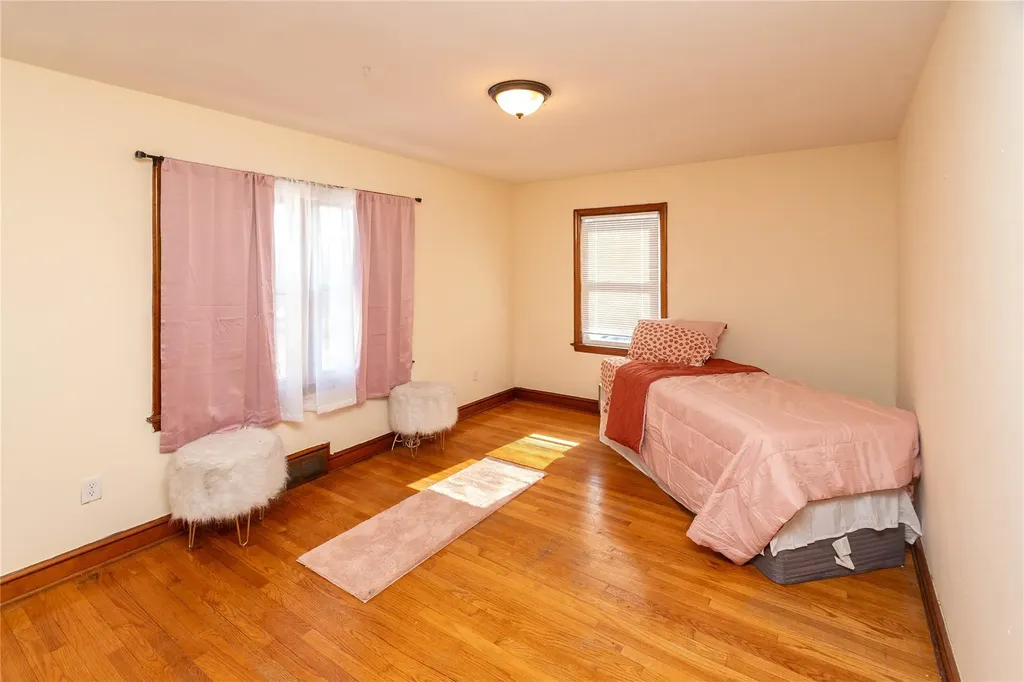 233 Daniher Avenue New Windsor NY 12553