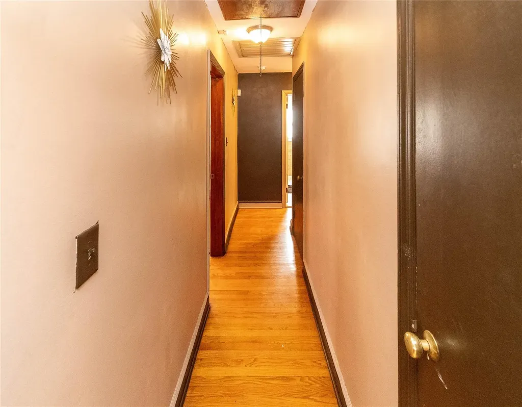 233 Daniher Avenue New Windsor NY 12553