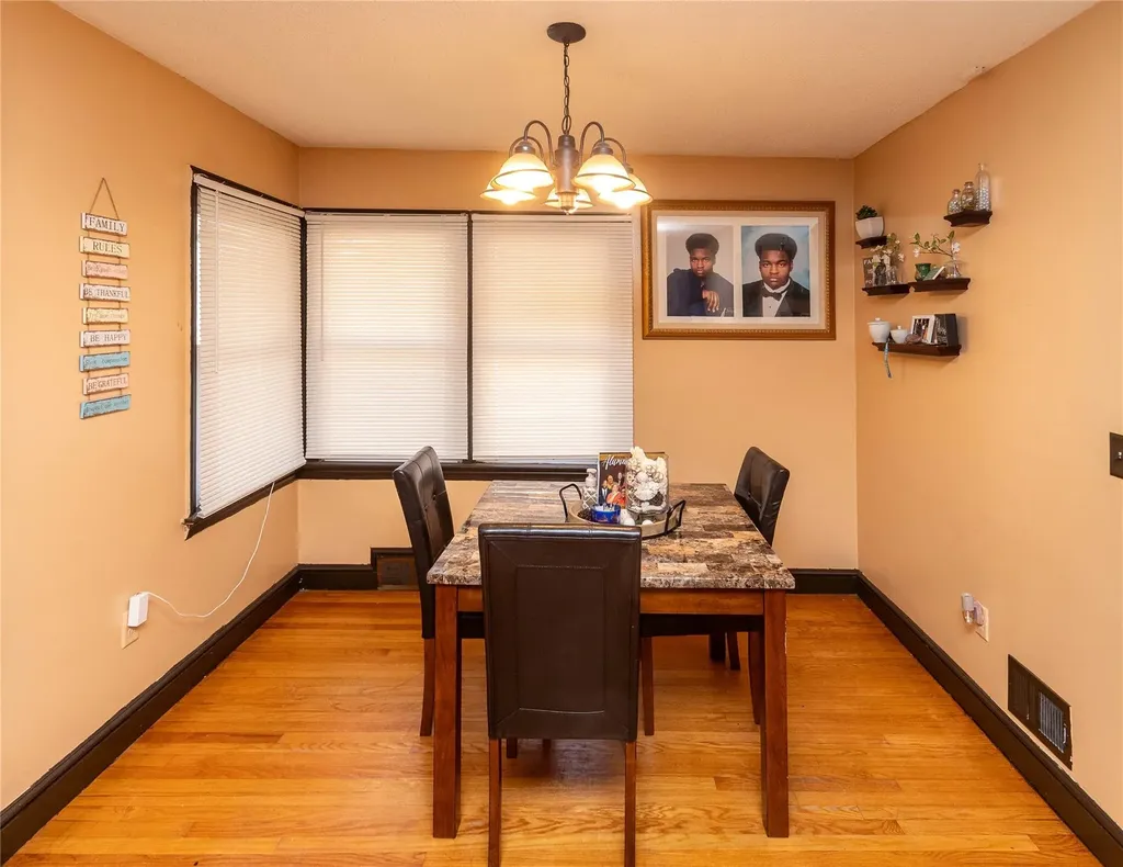 233 Daniher Avenue New Windsor NY 12553