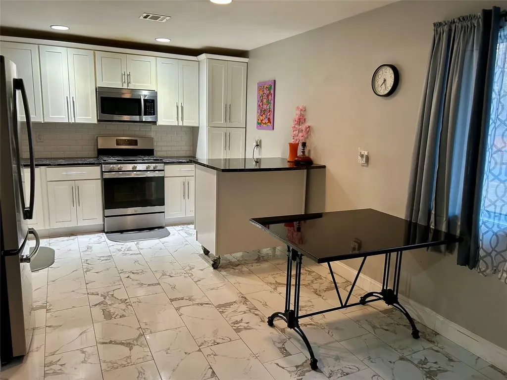 26 Davidge Road Middletown NY 10940