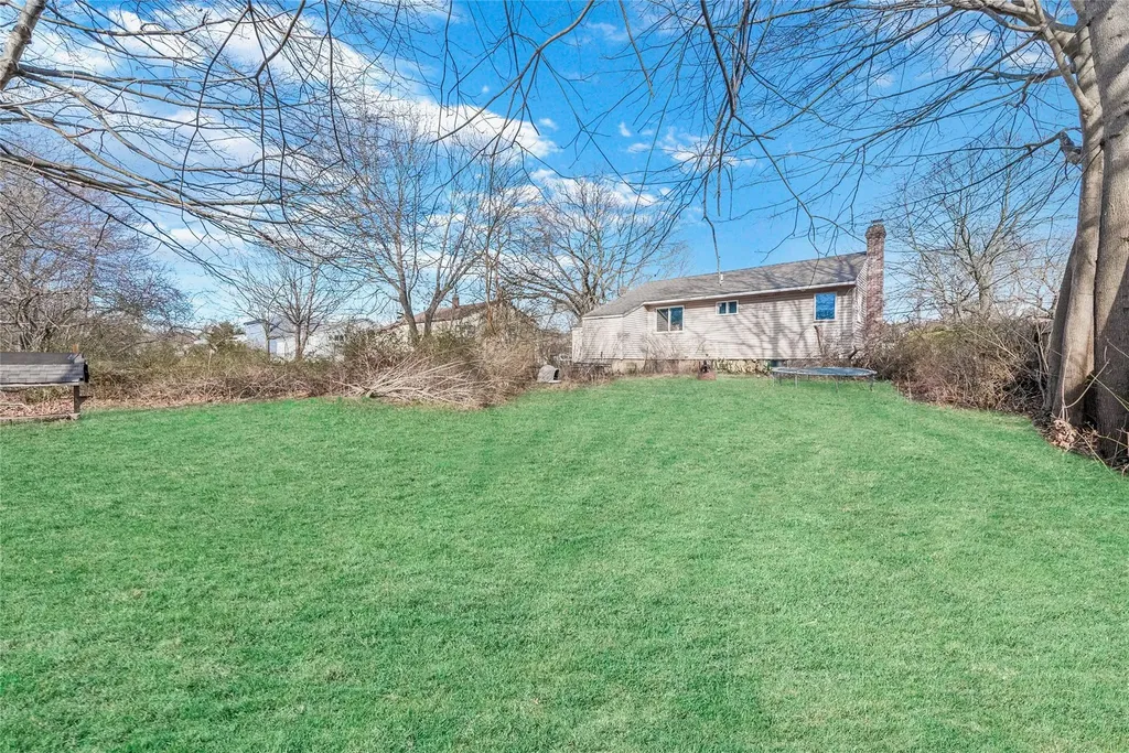 36 Pace Avenue Bellport NY 11713