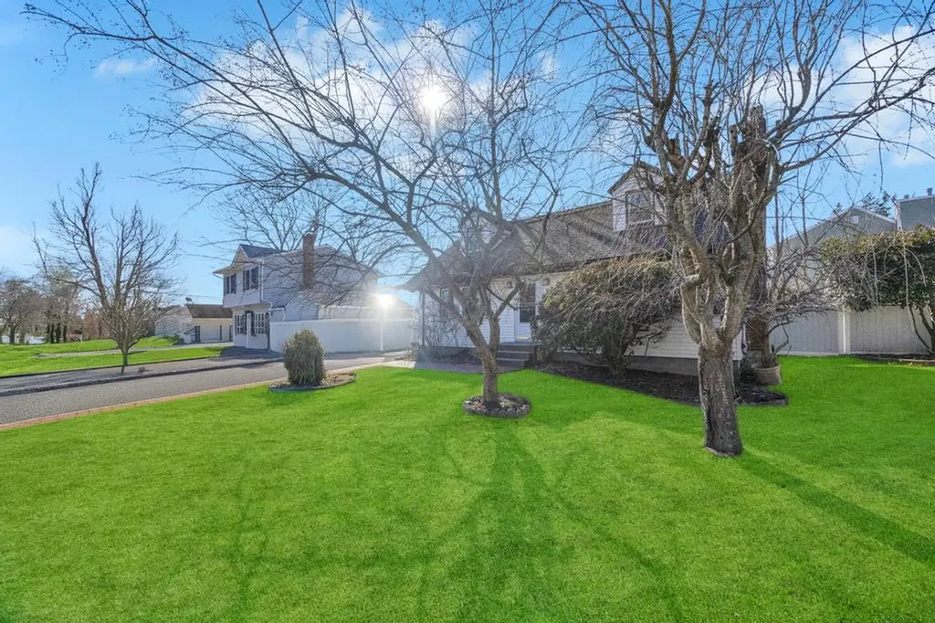 68 Winges Avenue Patchogue NY 11772