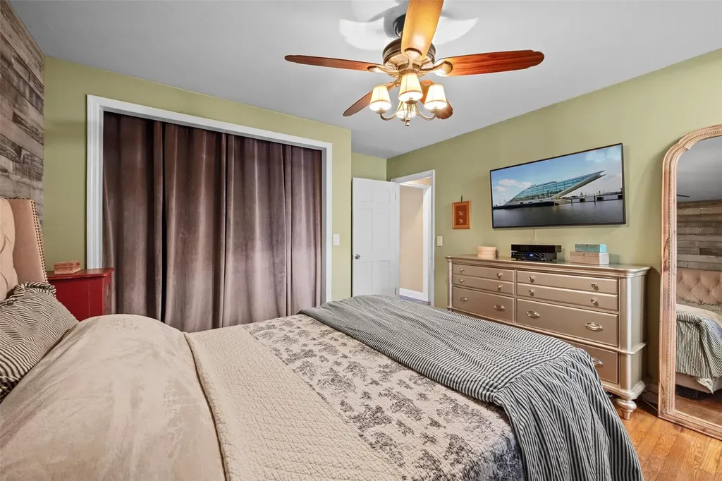 8 Canterbury Lane New Windsor NY 12553