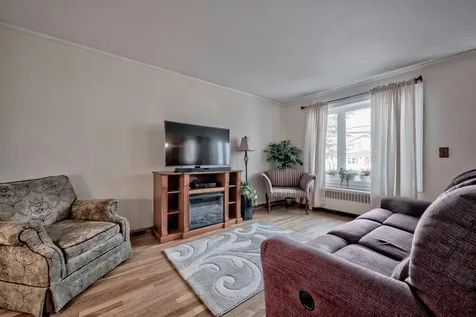 202 Frederick Avenue Babylon NY 11702