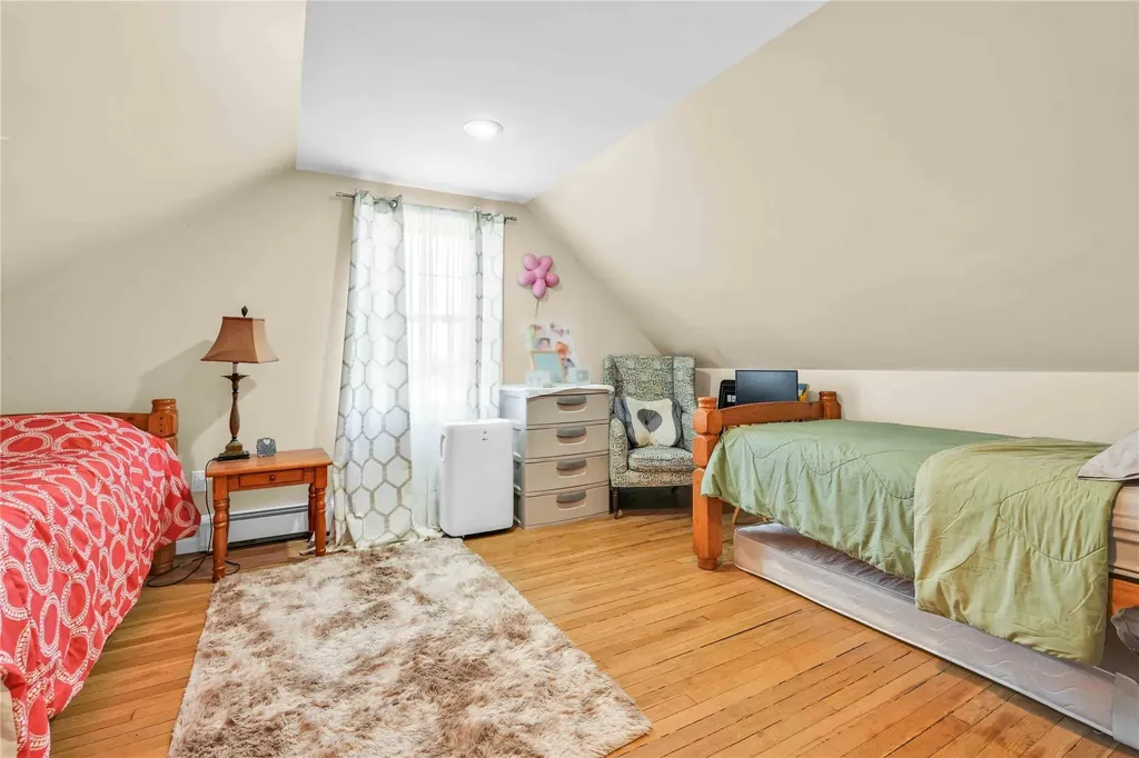 160 3rd Avenue Bay Shore NY 11706