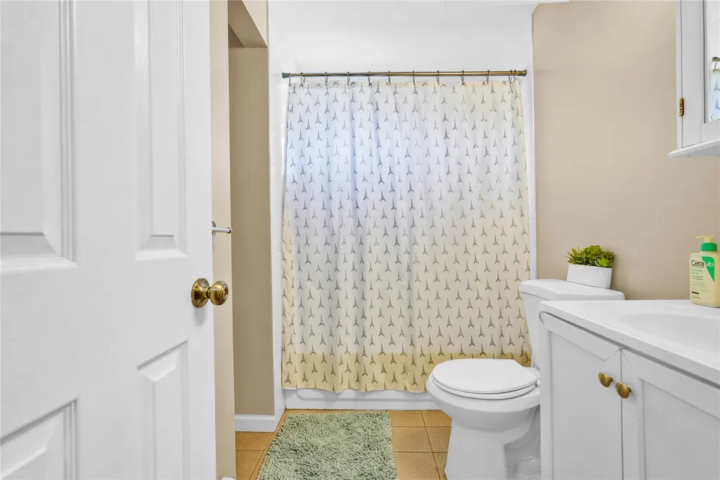 160 3rd Avenue Bay Shore NY 11706