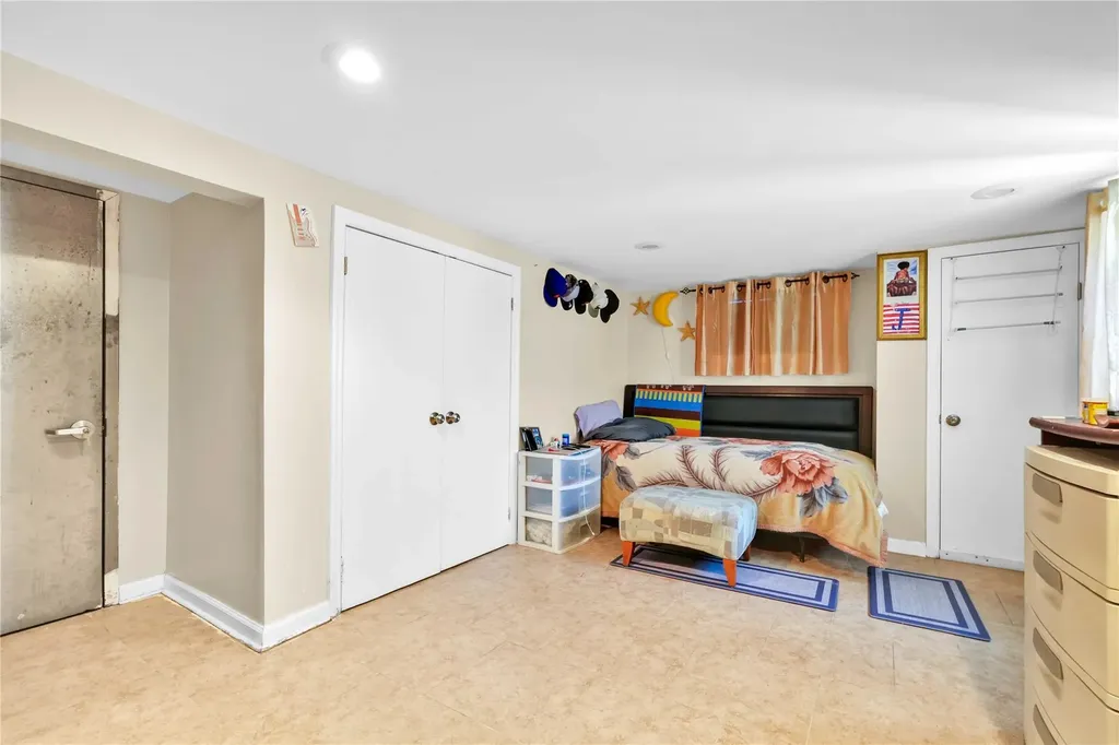 160 3rd Avenue Bay Shore NY 11706