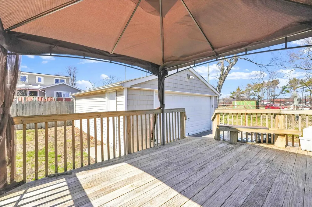 160 3rd Avenue Bay Shore NY 11706