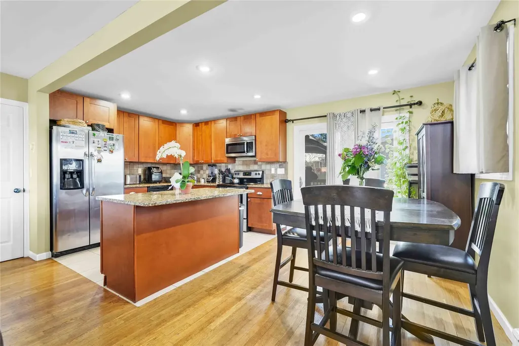 160 3rd Avenue Bay Shore NY 11706