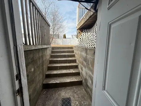 215 Audley Court Copiague NY 11726