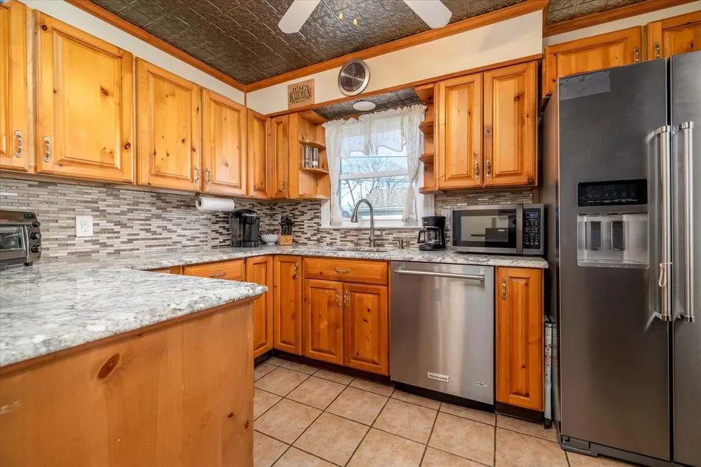 5 Crocus Avenue Merrick NY 11566