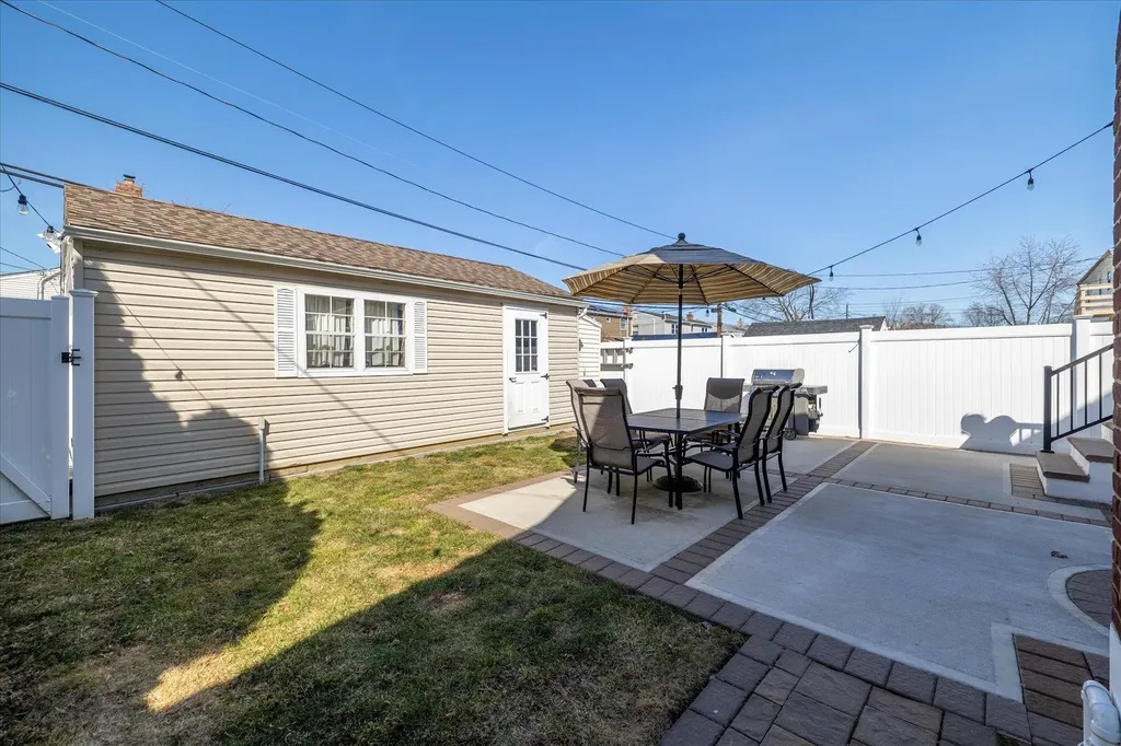 5 Crocus Avenue Merrick NY 11566