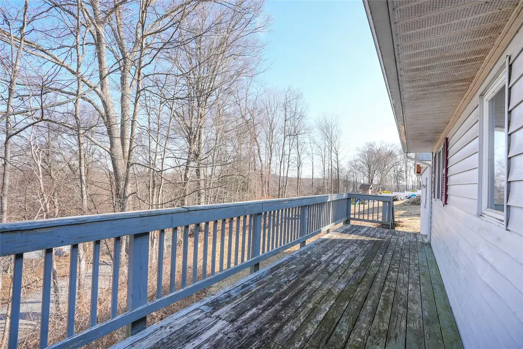 19 Ridge Way Purdys NY 10578