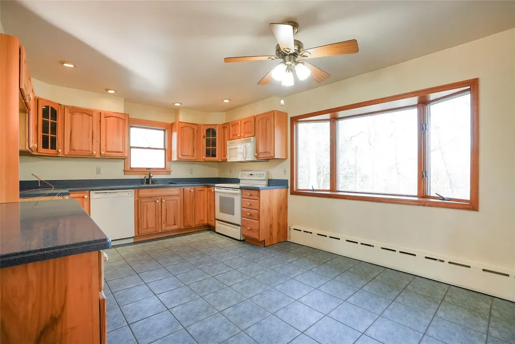 19 Ridge Way Purdys NY 10578