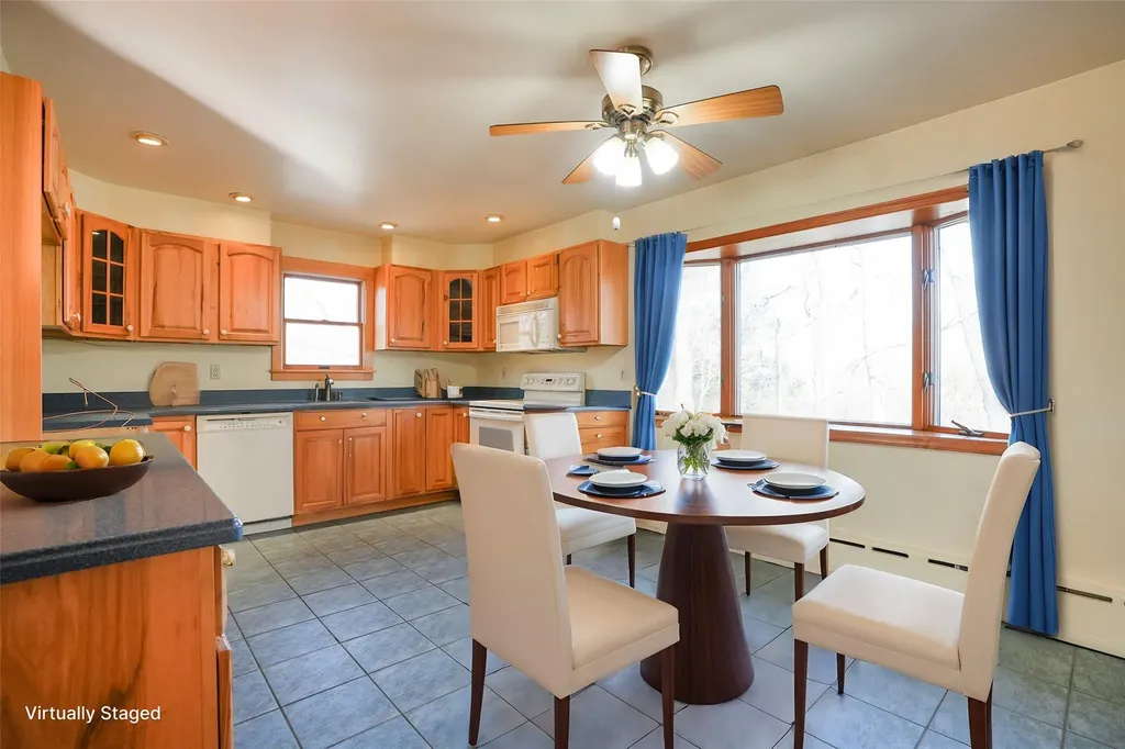 19 Ridge Way Purdys NY 10578