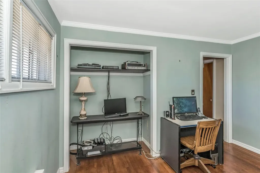 17 Abrew Street Bay Shore NY 11706
