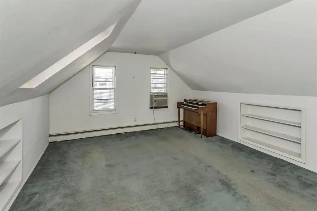 17 Abrew Street Bay Shore NY 11706