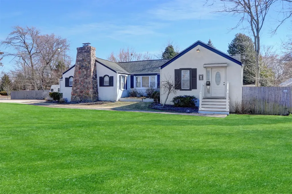 1410 Union Boulevard Bay Shore NY 11706