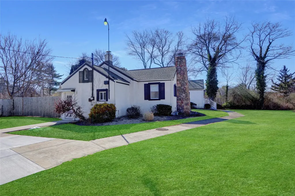 1410 Union Boulevard Bay Shore NY 11706