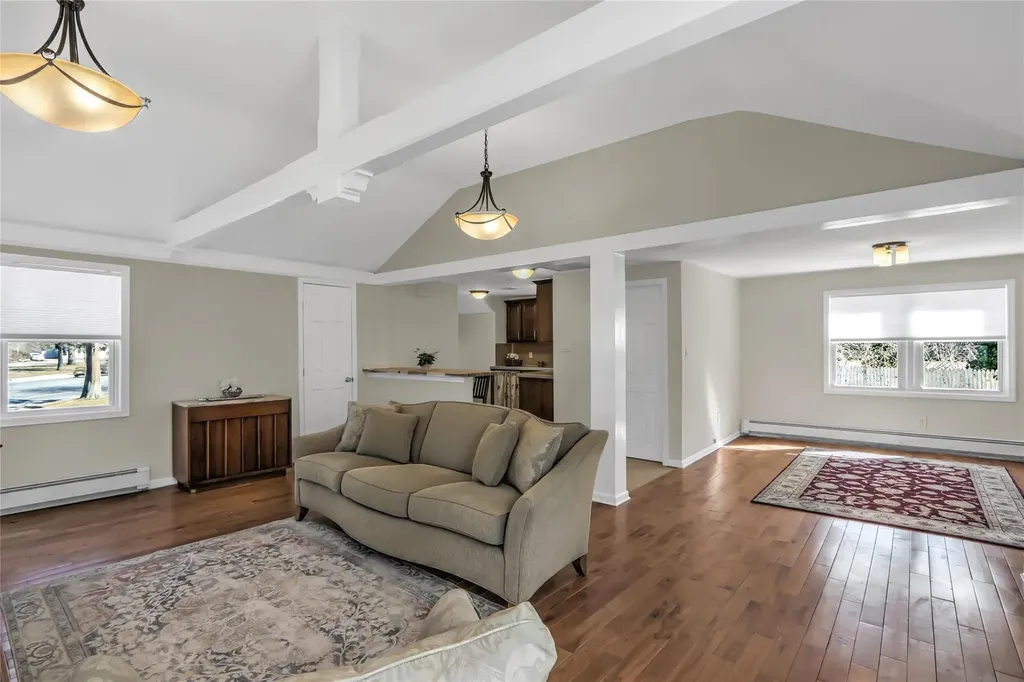 1410 Union Boulevard Bay Shore NY 11706