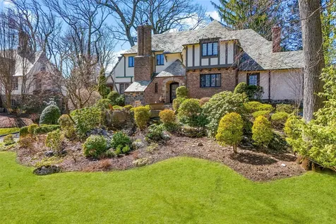6 South Drive Larchmont NY 10538
