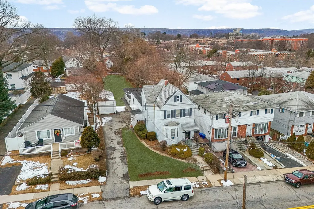 453 Bellevue Avenue Yonkers NY 10703