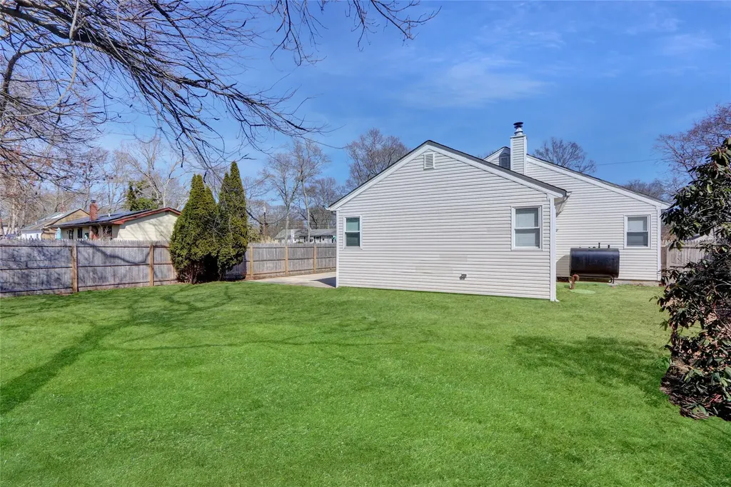42 Montgomery Avenue Mastic NY 11950