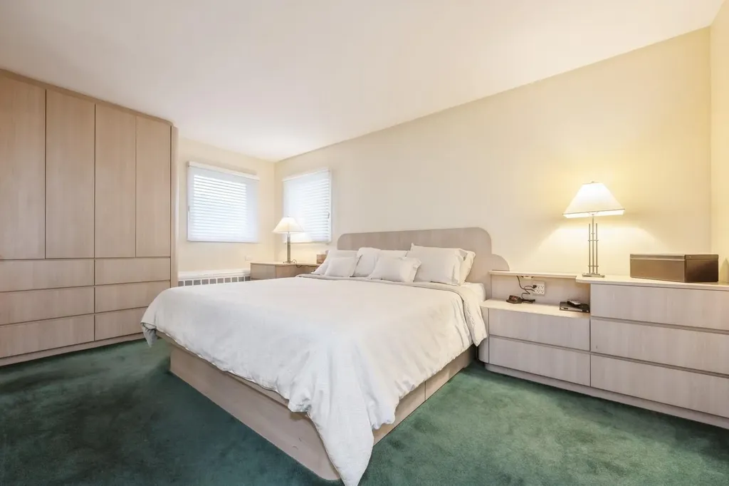 12 Jane Drive Old Bethpage NY 11804