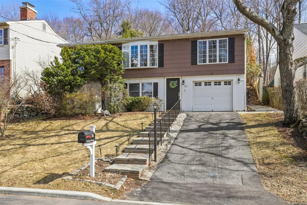31 Leonard Street Mount Kisco NY 10549