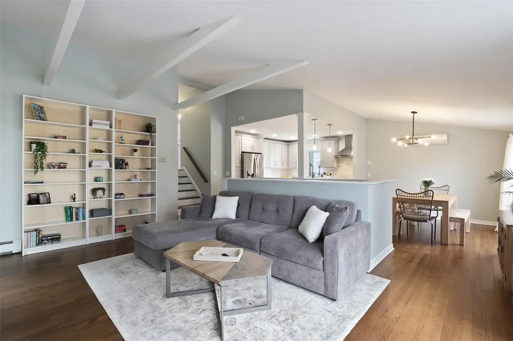 31 Leonard Street Mount Kisco NY 10549