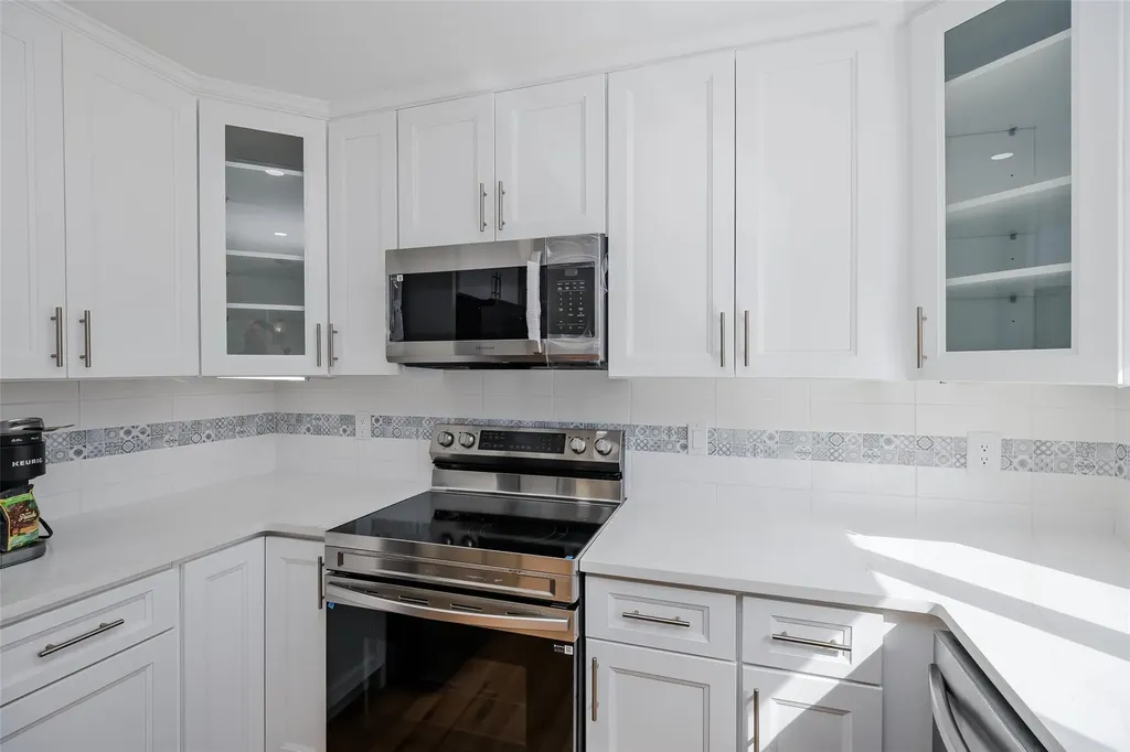 25 Wilmont Turn Coram NY 11727