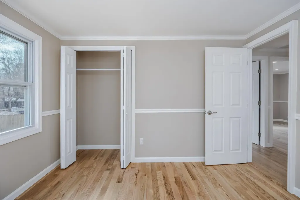 25 Wilmont Turn Coram NY 11727