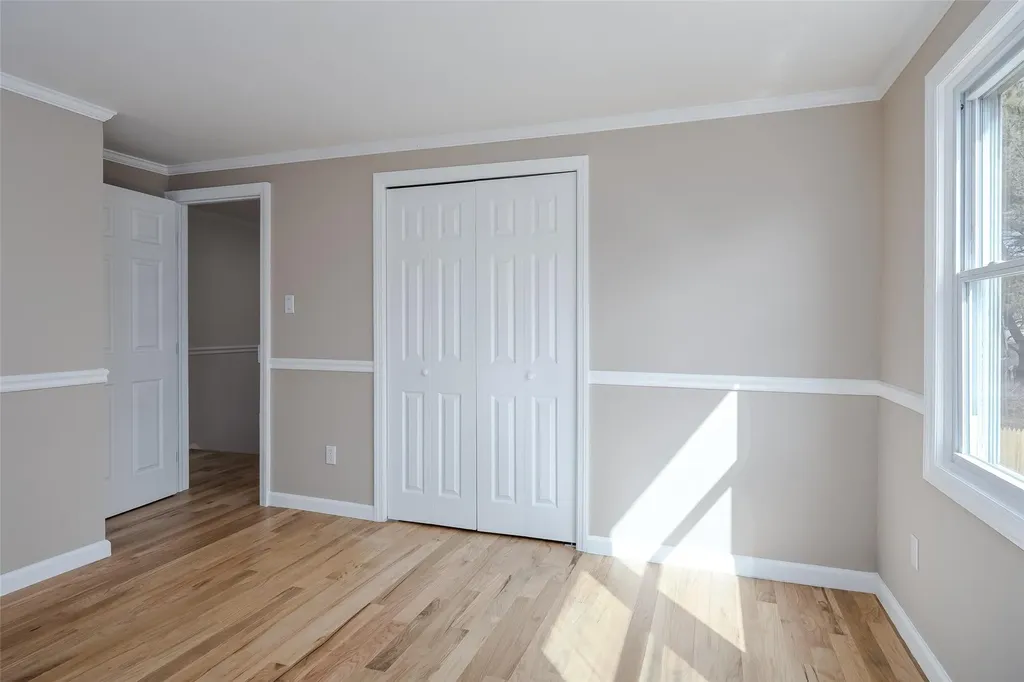 25 Wilmont Turn Coram NY 11727