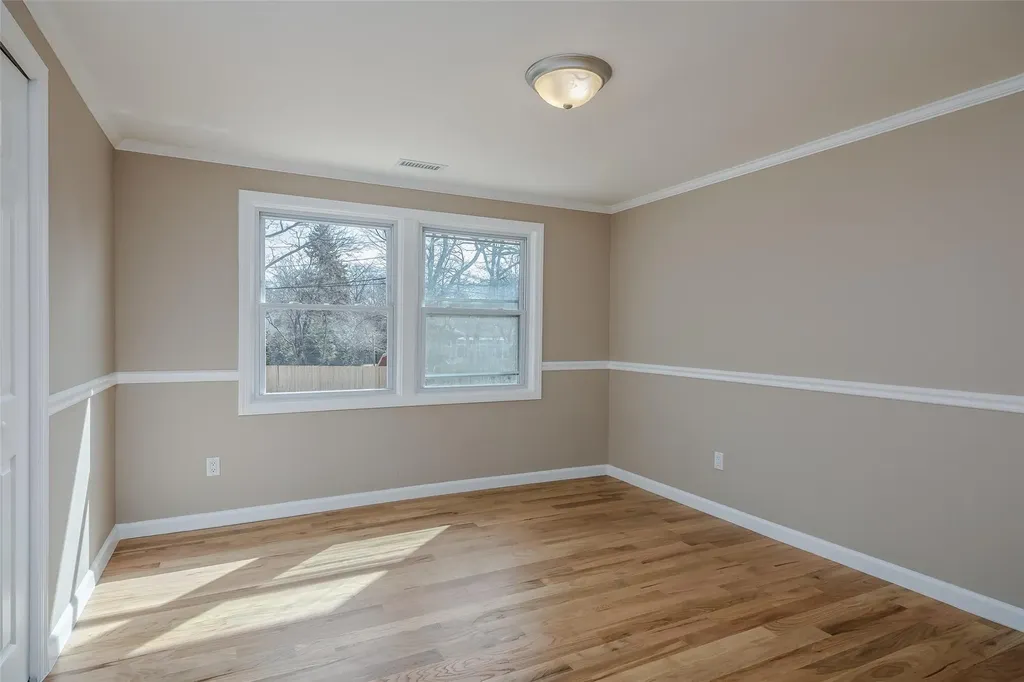 25 Wilmont Turn Coram NY 11727