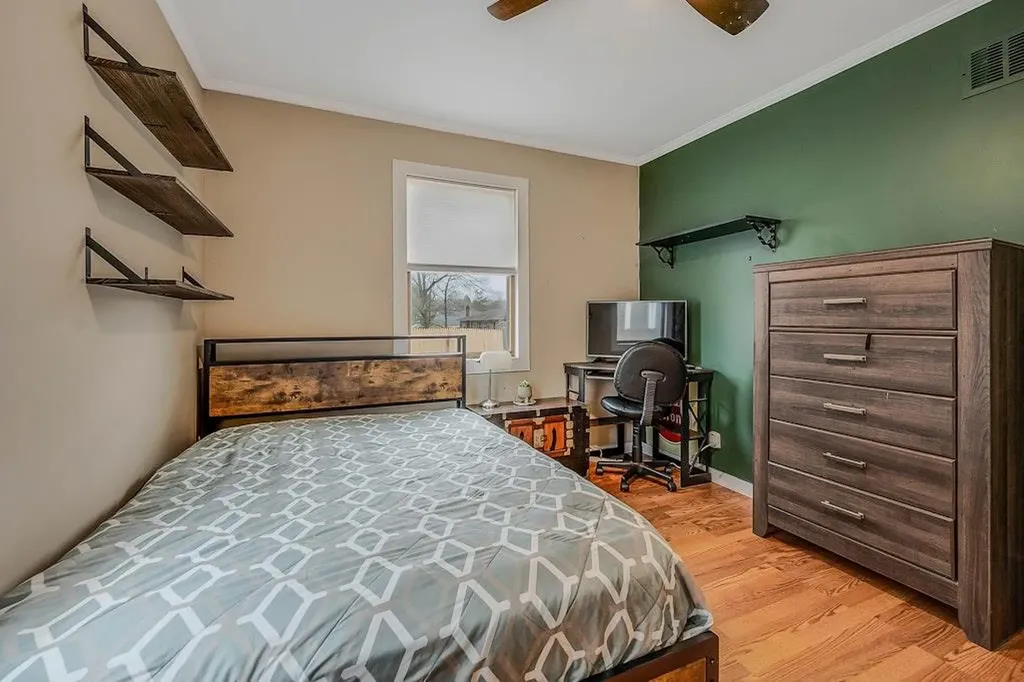8 Bennett Avenue Patchogue NY 11772