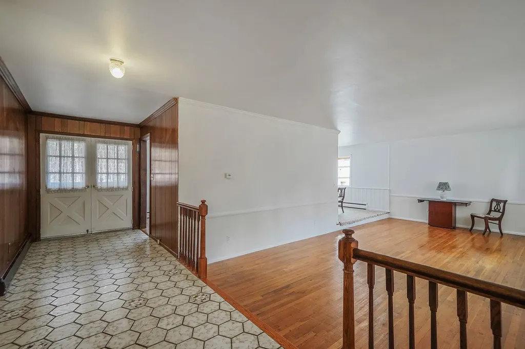 10 Beacon Hill Drive Stony Brook NY 11790