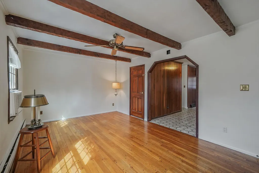 10 Beacon Hill Drive Stony Brook NY 11790