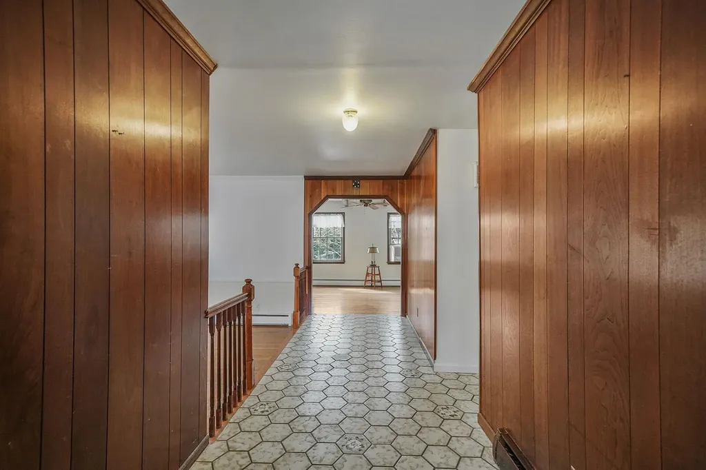 10 Beacon Hill Drive Stony Brook NY 11790