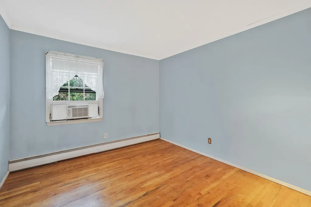 10 Beacon Hill Drive Stony Brook NY 11790