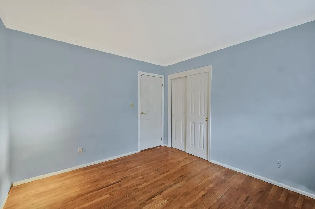 10 Beacon Hill Drive Stony Brook NY 11790