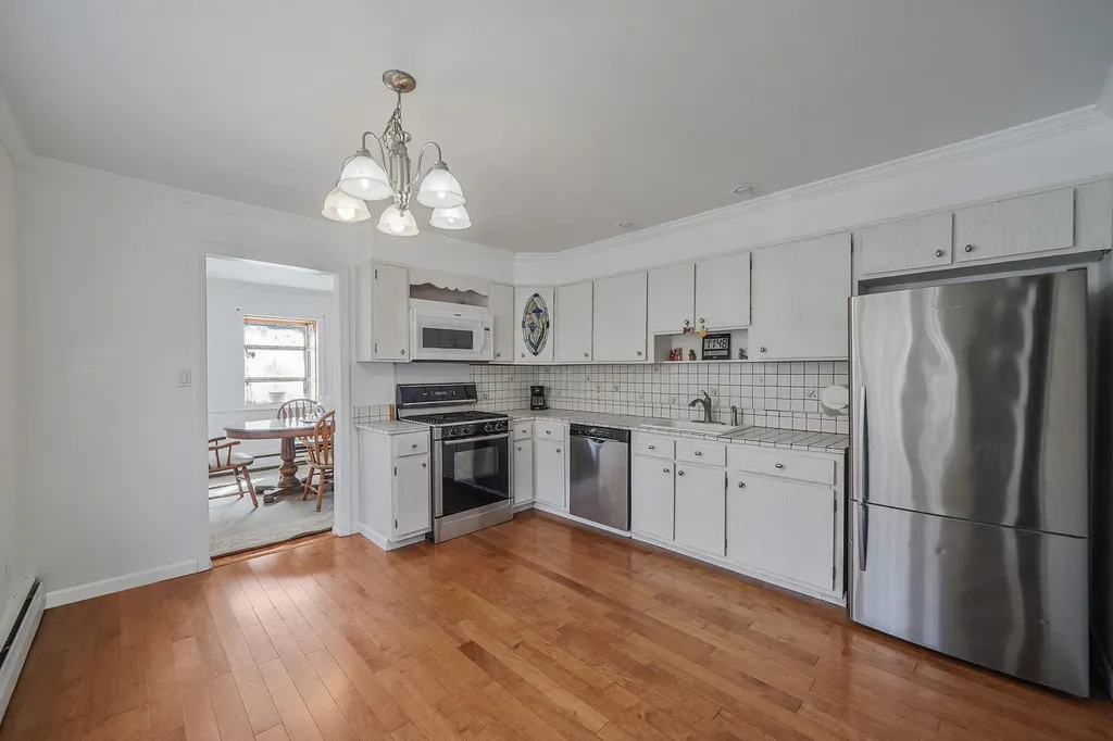 10 Beacon Hill Drive Stony Brook NY 11790
