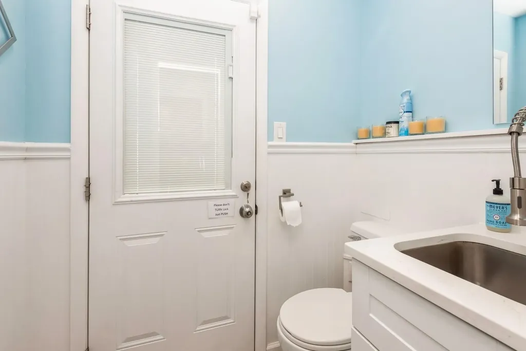 26 Bayberry Road Lawrence NY 11559