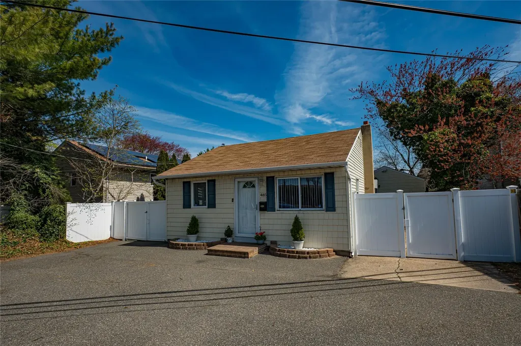 485 Route 109 West Babylon NY 11704