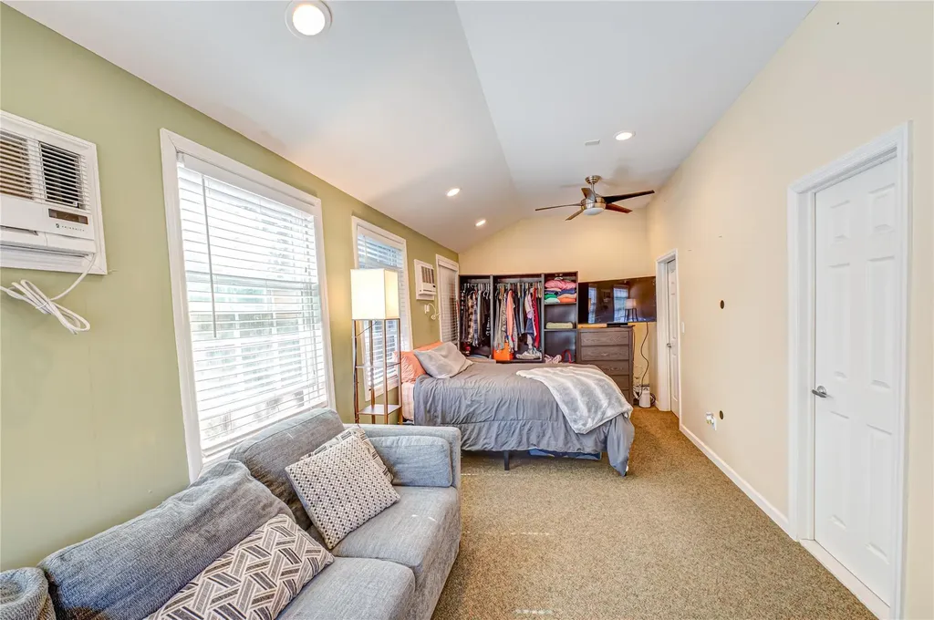 485 Route 109 West Babylon NY 11704