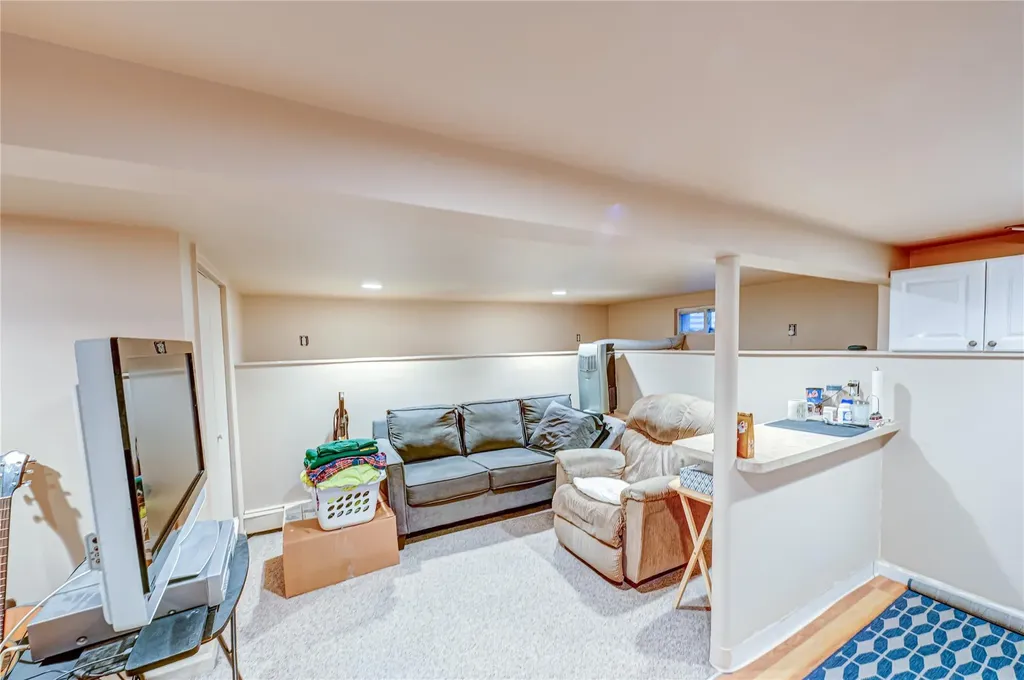 485 Route 109 West Babylon NY 11704