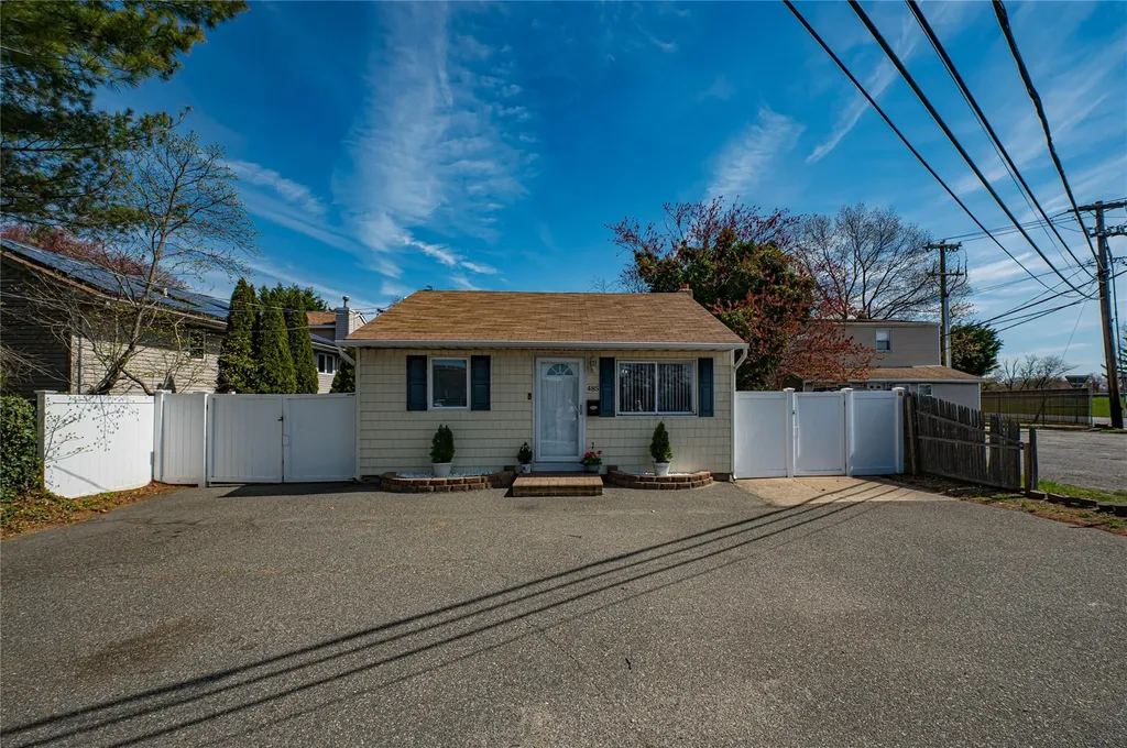 485 Route 109 West Babylon NY 11704