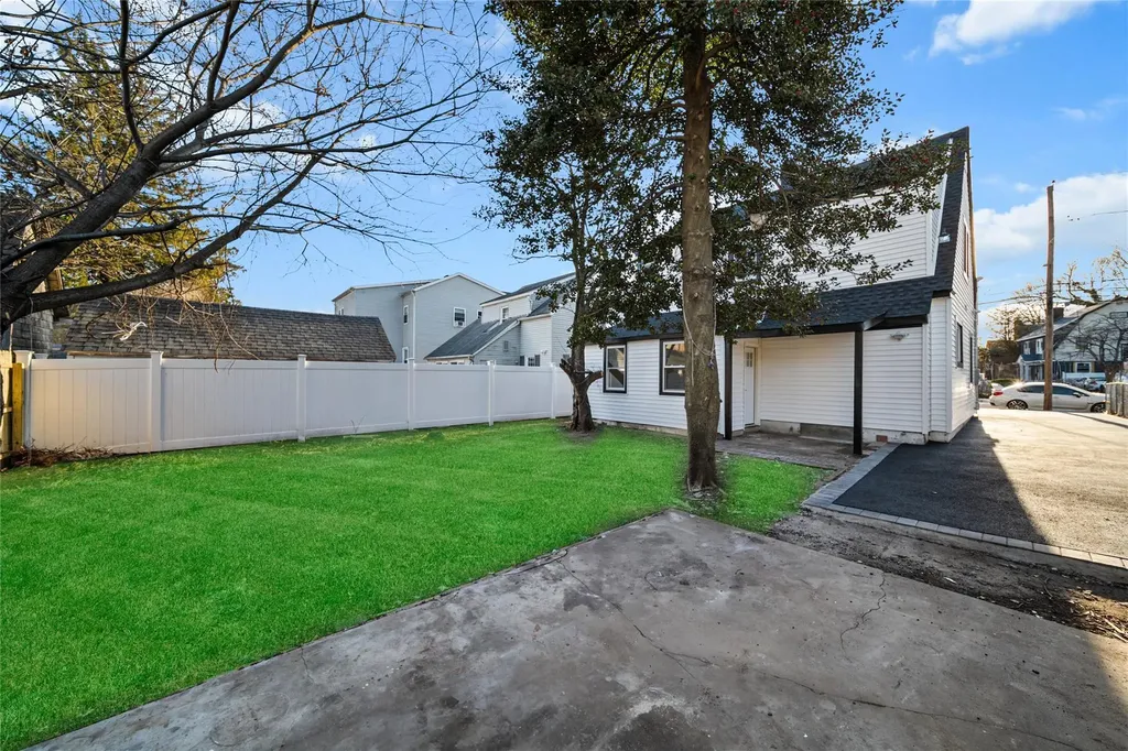 50 Cameron Avenue Hempstead NY 11550