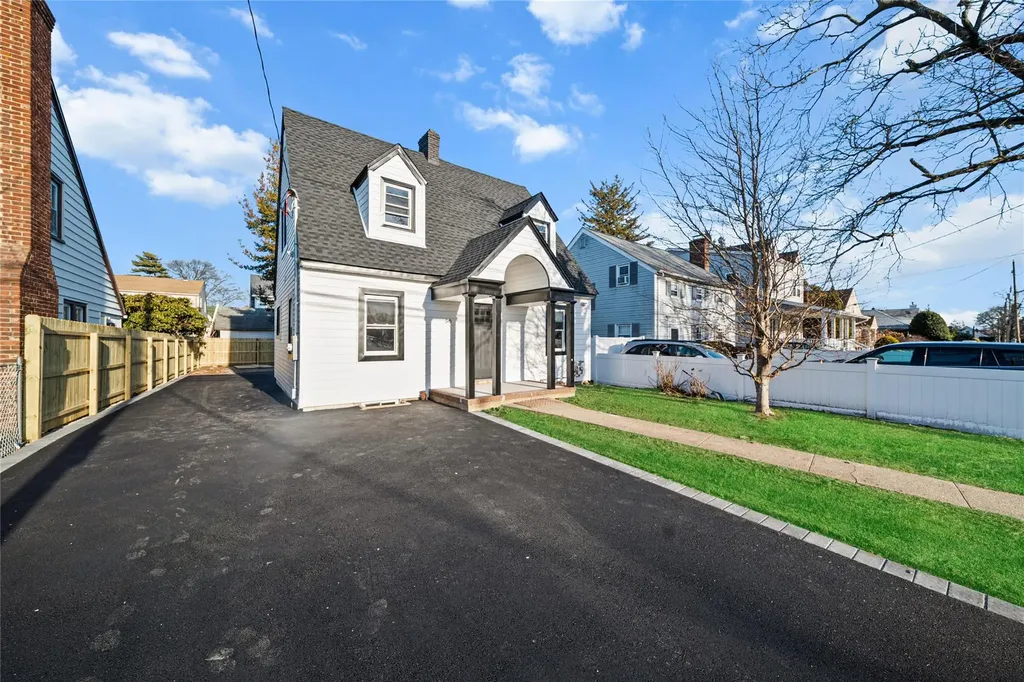 50 Cameron Avenue Hempstead NY 11550